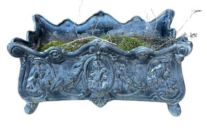lot 120 image: Antique Cast Iron  Metal Planter