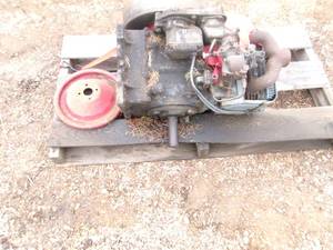 lot 123 image: 2 Cylinder Engine (Unkown Condition)