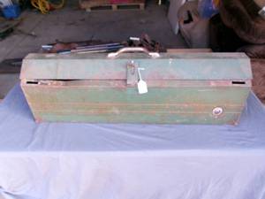 lot 39 image: Waterloo Metal Tool Box