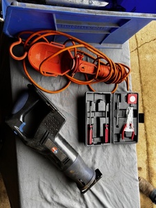 lot 107 image: Mac Pneumatic Grease Gun & Misc