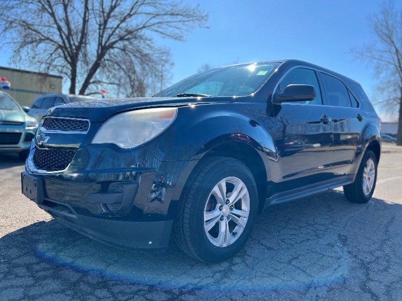 lot 9 image: 2014 CHEVROLET EQUINOX LS