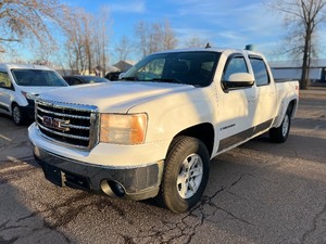 lot 3 image: 2008 GMC SIERRA 1500 SLT No Accidents