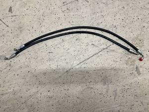 lot 29 image: 2 x 38 Hydraulic Hoses with Fittings