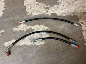 lot 31 image: 2 x 38 Hydraulic Hoses with Fittings