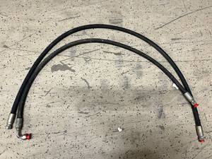 lot 35 image: 2 x 12 Hydraulic Hoses with Fittings