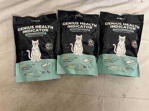 lot 84 image: 3 Bags of Genius Health Indicator Cat Litter