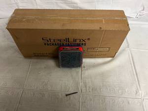 lot 291 image: 20 x 1lb Packs of Steelinx Screws