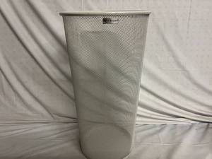 lot 80 image: Mesh White Storage Bin