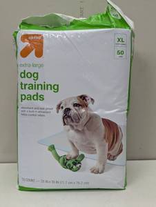 lot 18 image: Dog Training Pads - XL - up&up - 50Ct