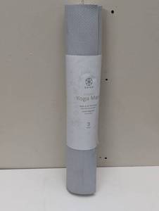 lot 44 image: Gaiam Classic Yoga Mat 3MM Lakeside Light Grey Lightweight Portable Non-Slip