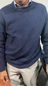 lot 65 image: GAP Seed Stitch Sweater-Medium-Navy Blue