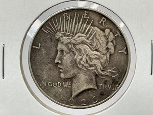 lot 7 image: 1926-D Peace Dollar