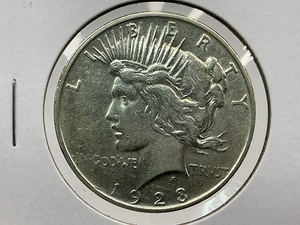 lot 79 image: 1923-D Peace Dollar