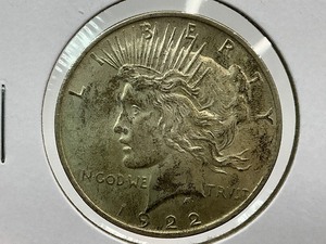 lot 90 image: 1922 Peace Dollar