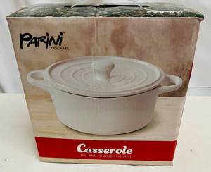 lot 53 image: MM. Parini 1.5qt White Flameproof Casserole