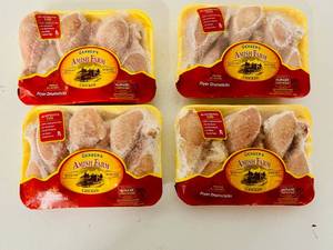 lot 110 image: E. 4x 1.75lbs Fryer Drumsticks-Gerber Amish Farm