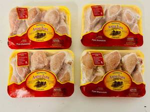 lot 111 image: E. 4x 1.75lbs Fryer Drumsticks-Gerber Amish Farm