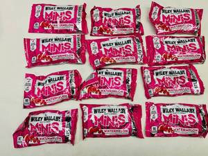 lot 154 image: 12x 3.5oz Wiley Wallaby Minis-Watermelon Licorice