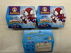 lot 348 image: 3x 4-1.87oz Annies Pasta & Cheddar-Spidey & Friends