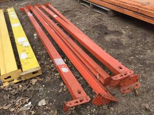 lot 111 image: 5 Interlake Pallet Racking 88 Shelf Rails