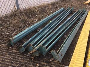 lot 205 image: 6 Pallet Racking Shelf Rails - 76