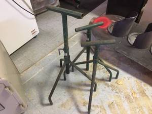 lot 137 image: 3 Ashland Adjustable Stands