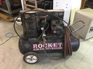 lot 141 image: Rocket Air Compressor - 5 HP