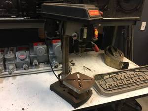 lot 188 image: Craftsman Bench Top Drill Press
