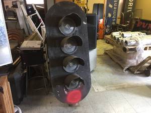 Larger RAILROAD Signal Light