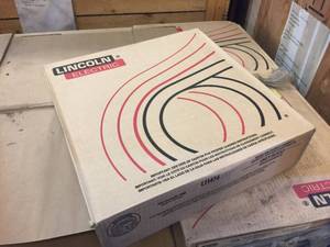 lot 234 image: Lincoln ED029202 Weld Wire .045 Outershield 71 Elite 60lb Coil