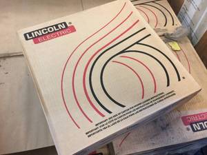 lot 242 image: Lincoln ED029202 Weld Wire .045 Outershield 71 Elite 60lb Coil