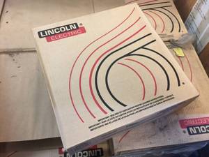 lot 243 image: Lincoln ED029202 Weld Wire .045 Outershield 71 Elite 60lb Coil