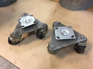 lot 254 image: 2 Tri-Wheel Bolt on Caster Sets - Roll Nice