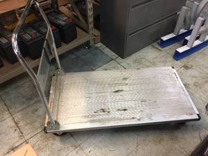 lot 269 image: Handy Aluminum Collapsible Rolling Cart 24 x 48