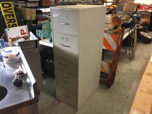 lot 288 image: HON 5 Drawer Upright File Cabinet 18 14 x 28 58 x 60