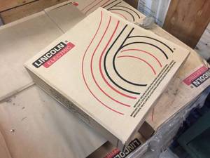 lot 291 image: Lincoln ED029202 Weld Wire .045 Outershield 71 Elite 60lb Coil