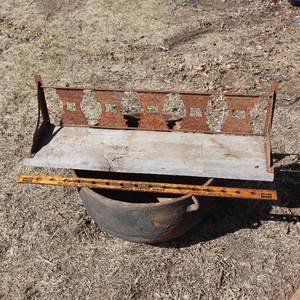lot 31 image: Antique metal and wood shelf