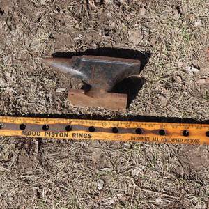 lot 57 image: Smaller size Black Smithing Anvil