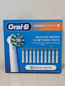 lot 91 image: NEW ORAL-B CROSSACTION X BRUSH HEADS (10PK.)