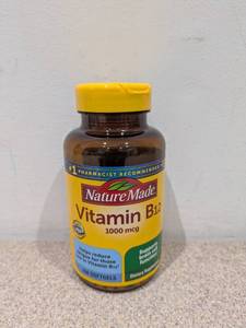 lot 81 image: NEW NATURE MADE VITAMIN B12