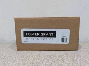 lot 140 image: NEW FOSTER GRANT 2.75 FULL RIM METAL READERS