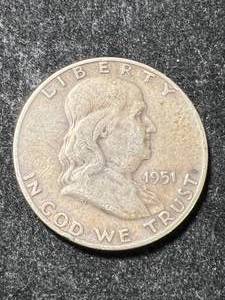 lot 55 image: 1951-D US FRANKLIN HALF DOLLAR