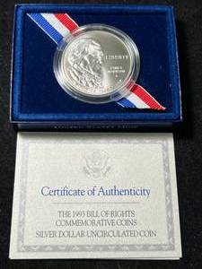 lot 92 image: 1993 US BILL OF RIGHTS COMMEM SILVER DOLLAR