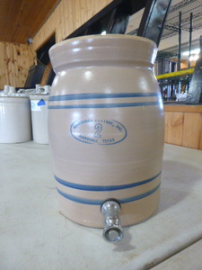 lot 25 image: Vintage Marshall Pottery 2 Gallon Water Jug with Dispenser