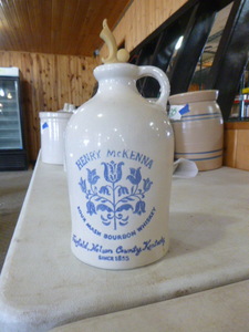 lot 28 image: Vintage Henry McKenna 12 Gallon Sour Mash Bourbon Whiskey Jar with Spout