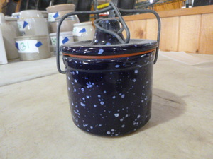 lot 33 image: Vintage Speckled Cobalt Blue Stoneware Butter Crock