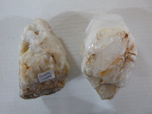lot 64 image: 2 Quartz Crystals