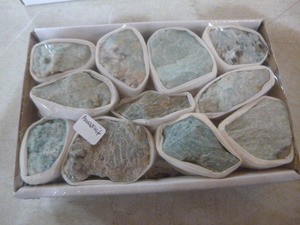 lot 67 image: Box of Amazonite