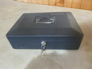 lot 84 image: Sentry Safe Cash Box with Keys