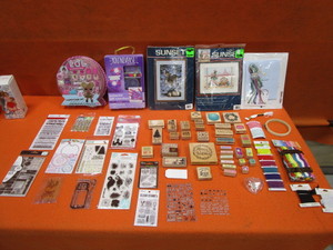 lot 375 image: (New) Ink Stamps & Craft Items
